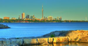 Why-people-immigrate-to-Toronto-in-Canada